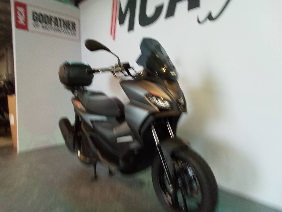 APRILIA SR GT 125 ABS