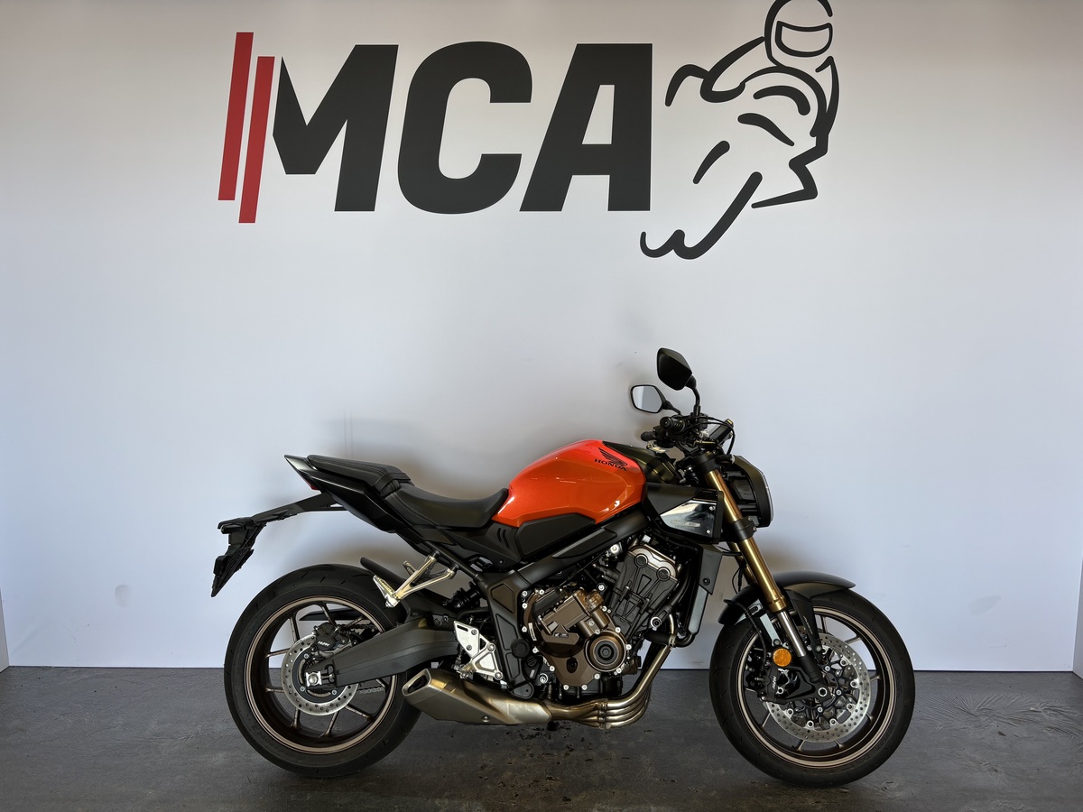 HONDA CB650R E-CLUTCH